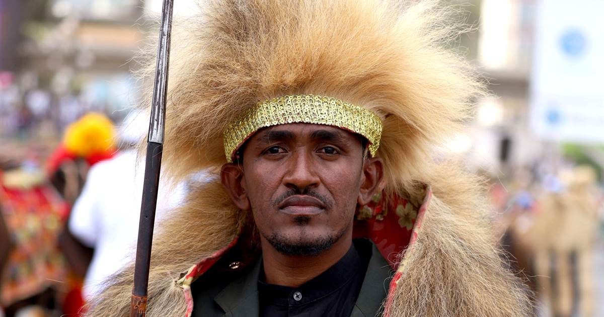Dozens killed in Ethiopia protests over singer's
death 1