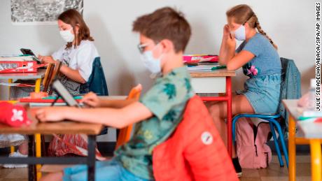 Parents sue school district after 4th grader suspended for
BB gun during virtual class at home 1