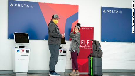 Delta CEO: 'Well over 100 people' banned from flying after
refusing to wear masks 1