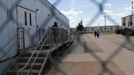 Nearly 75% of detainees at US immigration facility in
Virginia have coronavirus 1