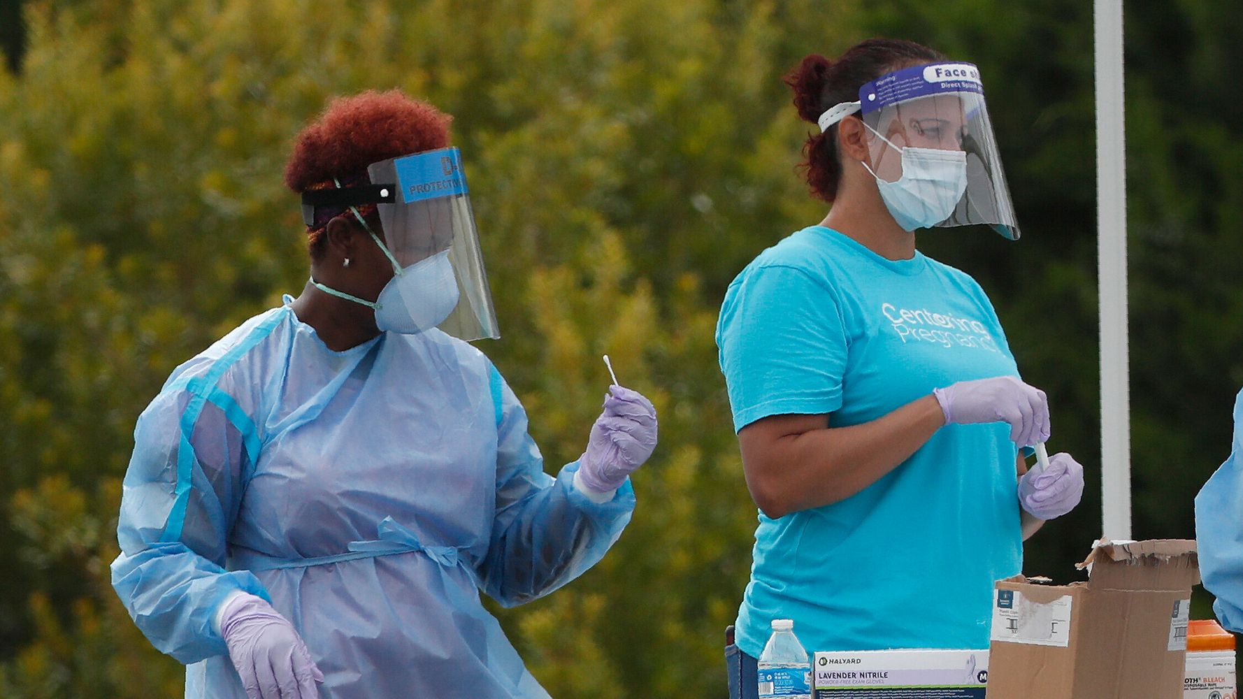 Coronavirus Live Updates: Kentucky Governor Orders 30-Day
Mask Mandate 1