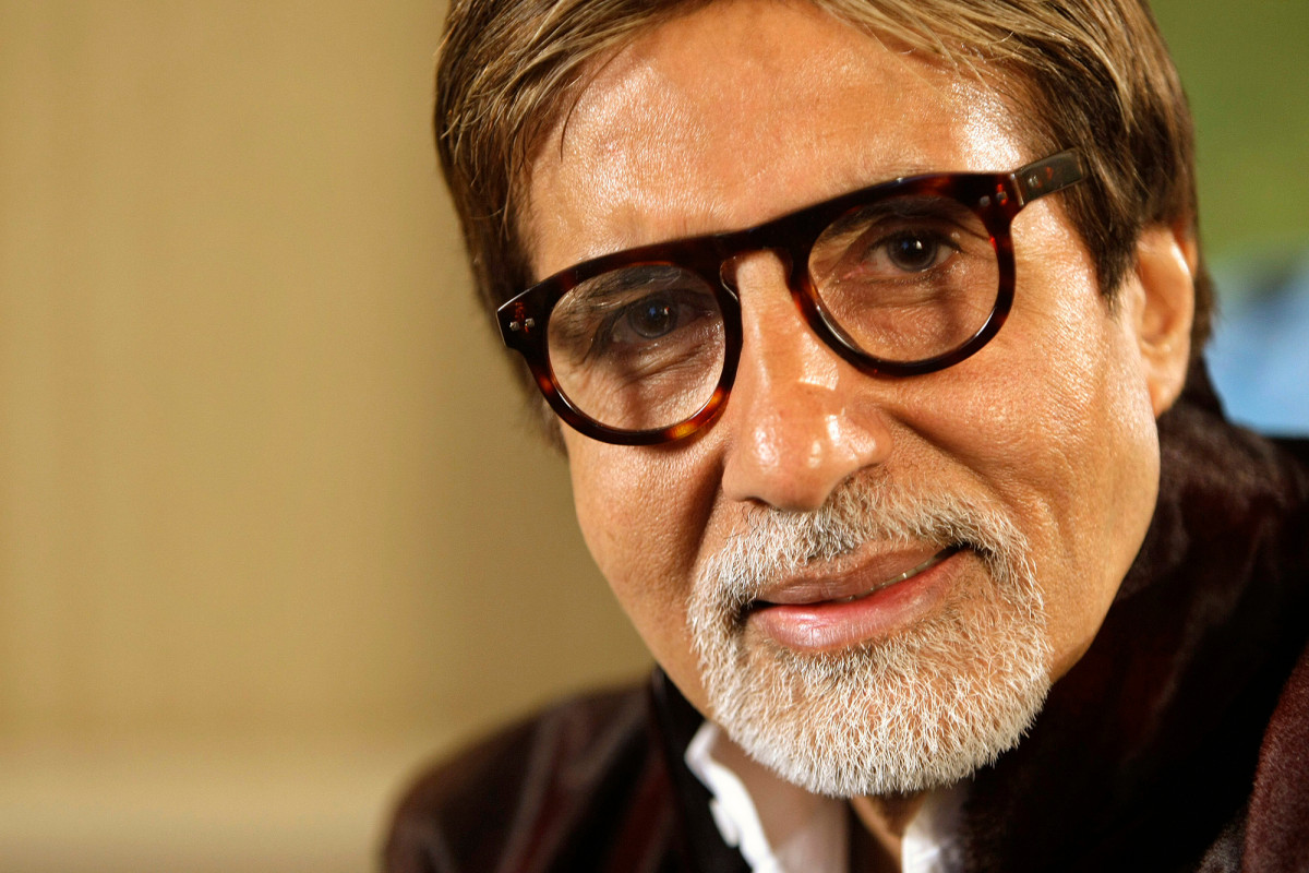 Bollywood star Amitabh Bachchan recovers from
coronavirus 1