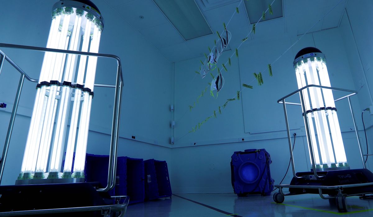 Scientists debate if UV light can slow spread of
coronavirus 1