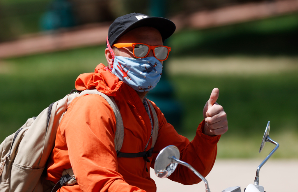 Jefferson County enacts mandatory mask order as COVID-19
cases rise 1