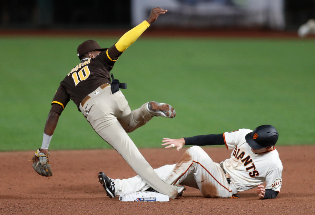 SF Giants home opener lacks drama, lineup lacks a spark in
loss to Padres 1