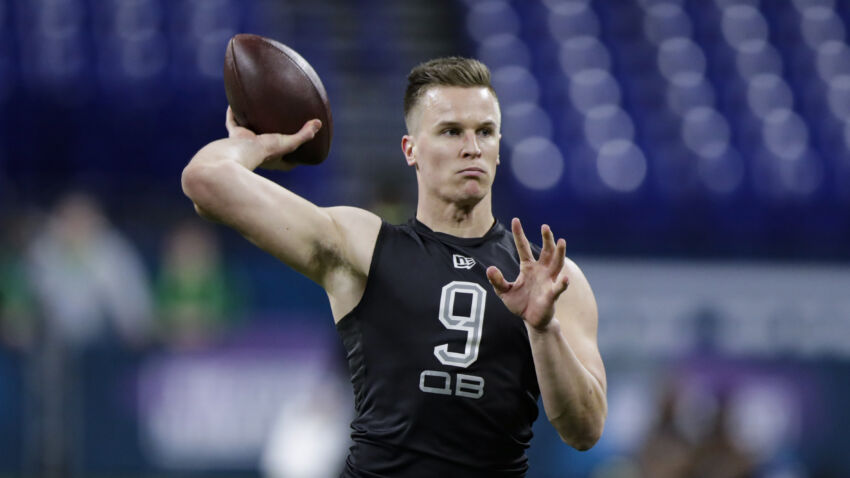 Patriots release 9 players ahead of training camp 1