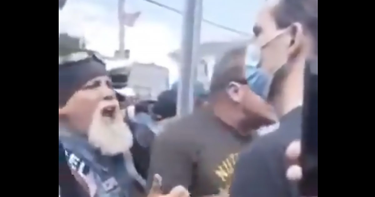 Buzzfeed Mad After Bikers Counter Protest BLM Demonstration
in Small Ohio Town 1