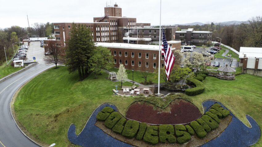 Holyoke Soldiers' Home temporarily bars visitors after
resident tests positive for the coronavirus 1