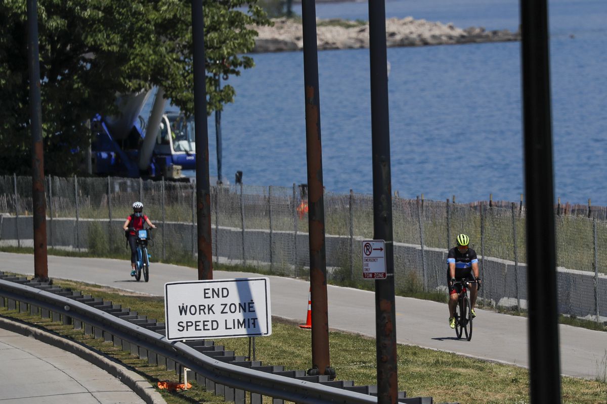 Lakefront Trail opens at Oak Street after erosion repairs
are completed 1