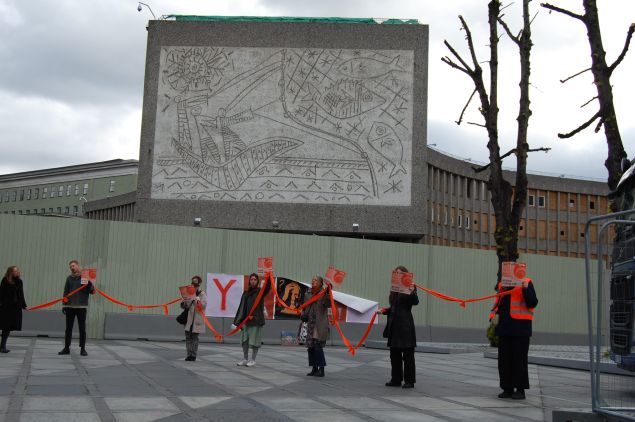 Oslo’s Picasso Murals Are Being Relocated Despite
Protest 1