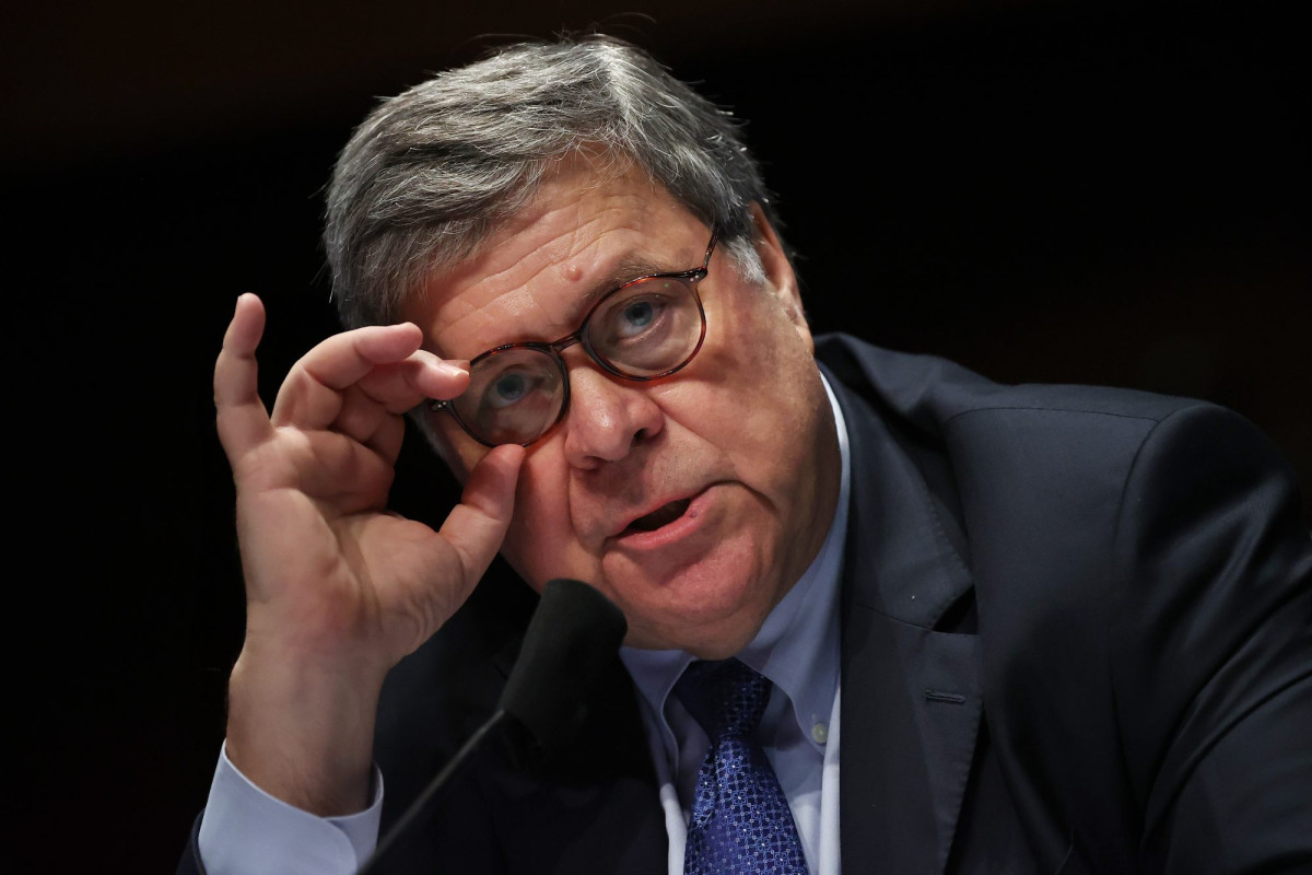 AG Bill Barr tests negative for coronavirus after encounter
with Rep. Gohmert 1