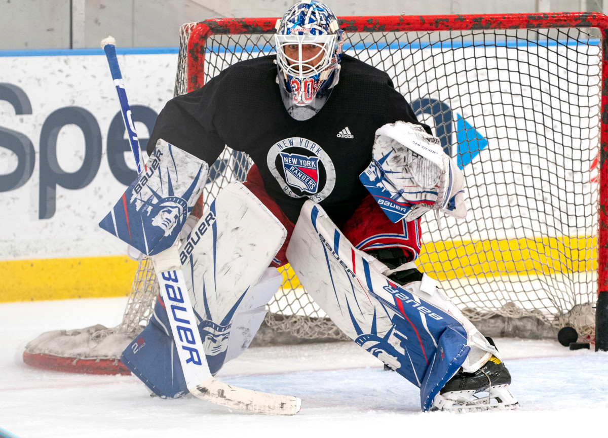 NHL’s masked men have chance to deliver key safety
message 1
