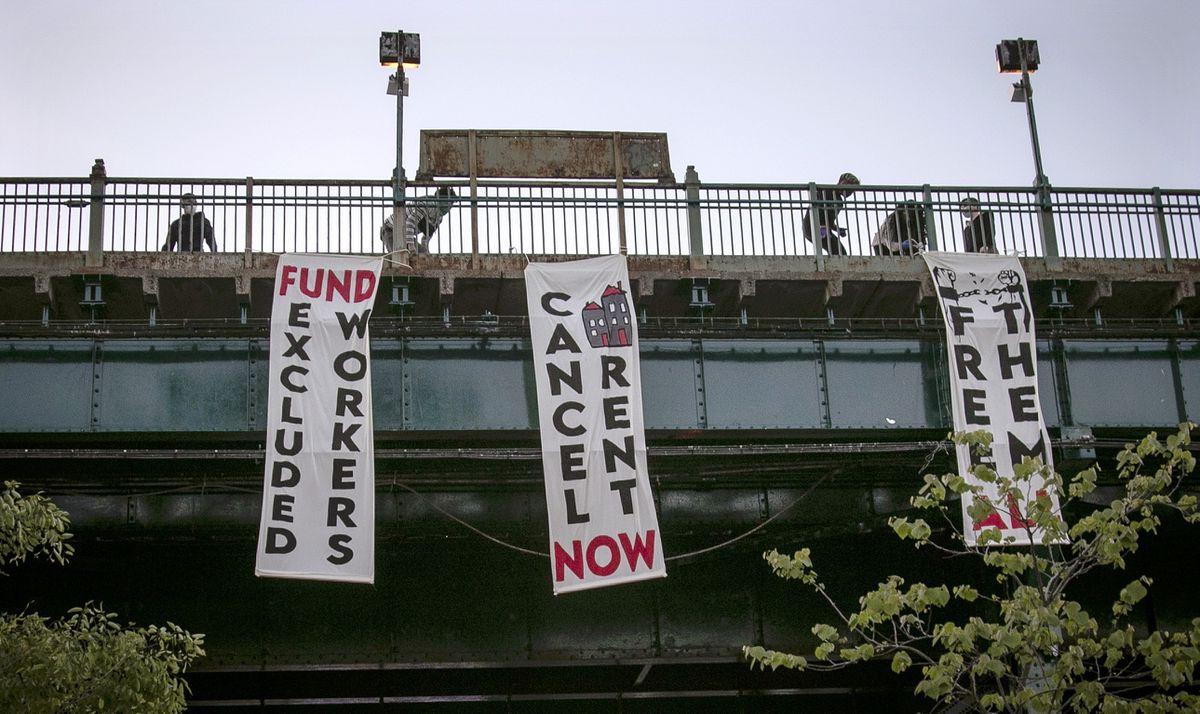 New law strengthens and extends eviction moratorium for New
Yorkers impacted by coronavirus 1 New law strengthens and extends eviction moratorium for New
Yorkers impacted by coronavirus 1