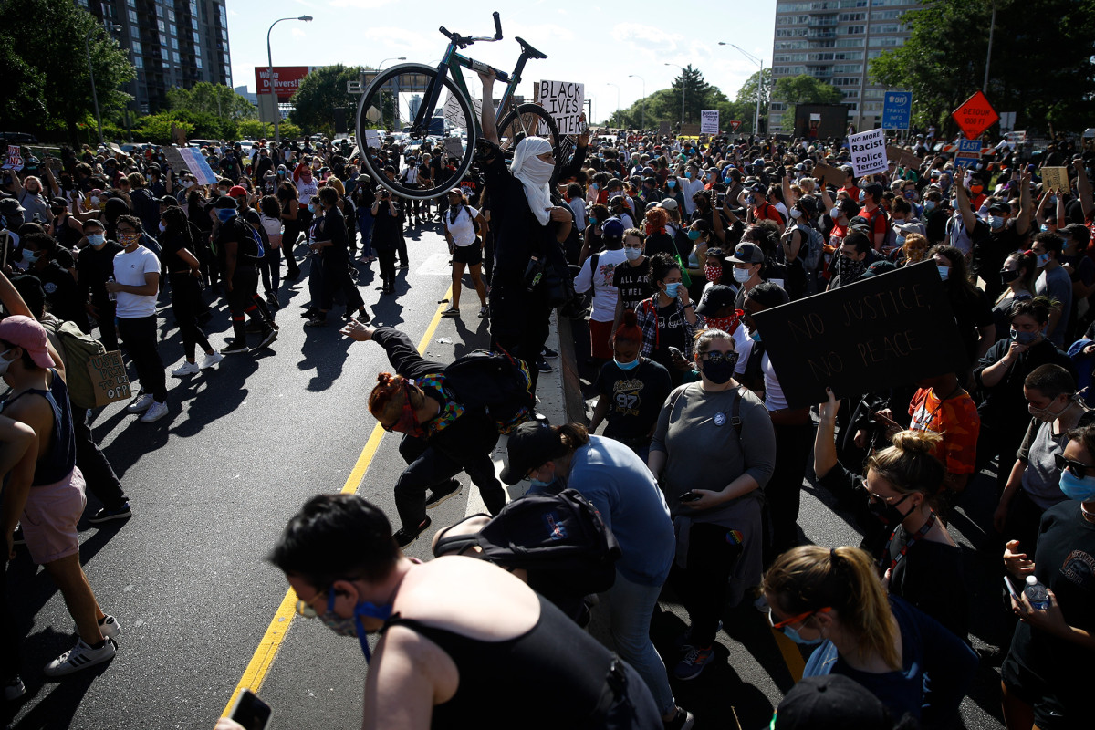 Philadelphia protesters shut down an interstate
highway 1