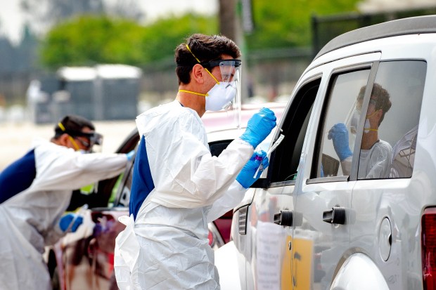Southern California’s hospitalizations, coronavirus spread
start to plateau after steady resurgence 1