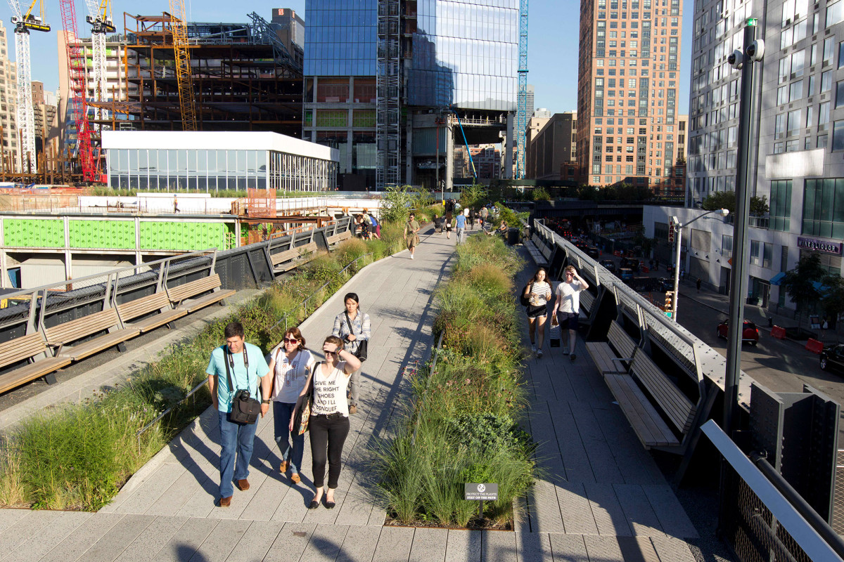 The High Line announces limited reopening after coronavirus
shutdown 1