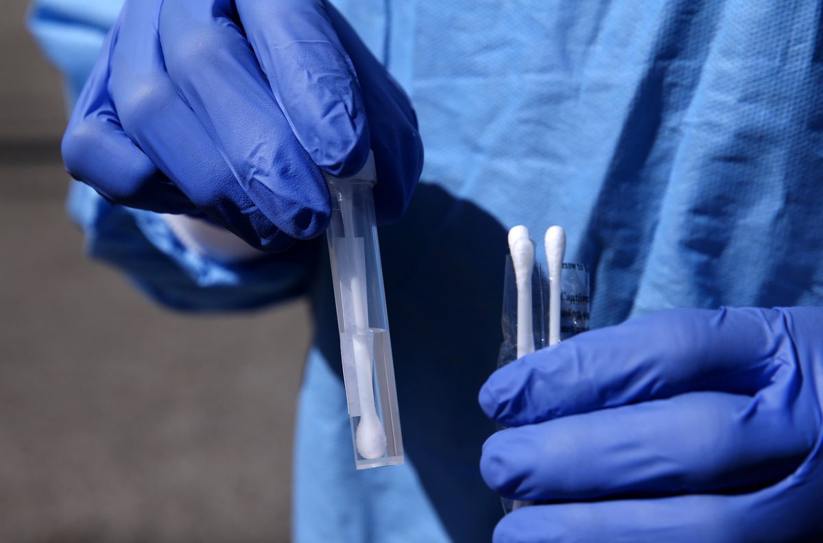 New coronavirus cases remain high as Illinois breaks testing
record 1 New coronavirus cases remain high as Illinois breaks testing
record 1