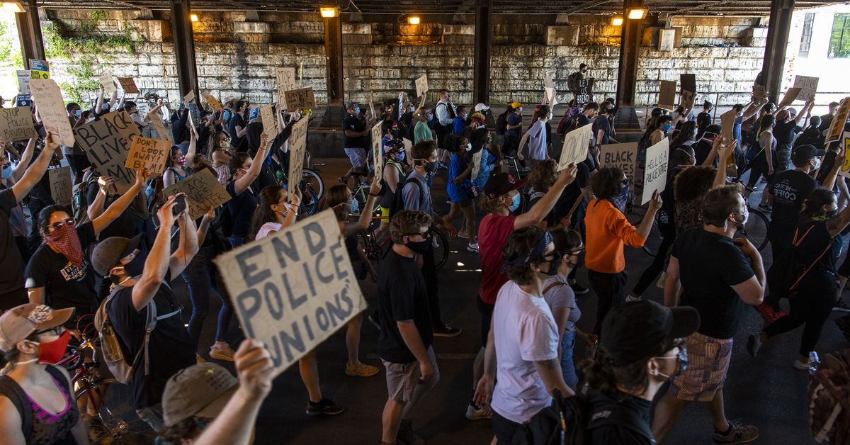 Evidence suggests recent protests didn’t cause surge in
COVID-19 infections 1