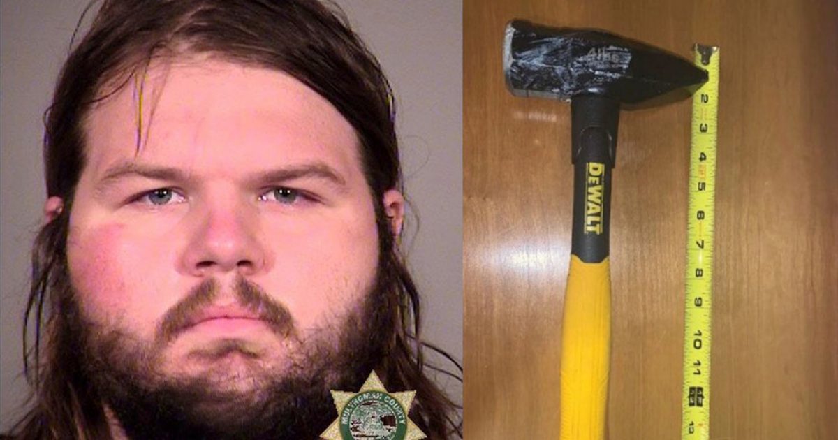 Portland Rioter Arrested, Charged in Hammer Attack on U.S.
Marshall While Attacking Courthouse 1