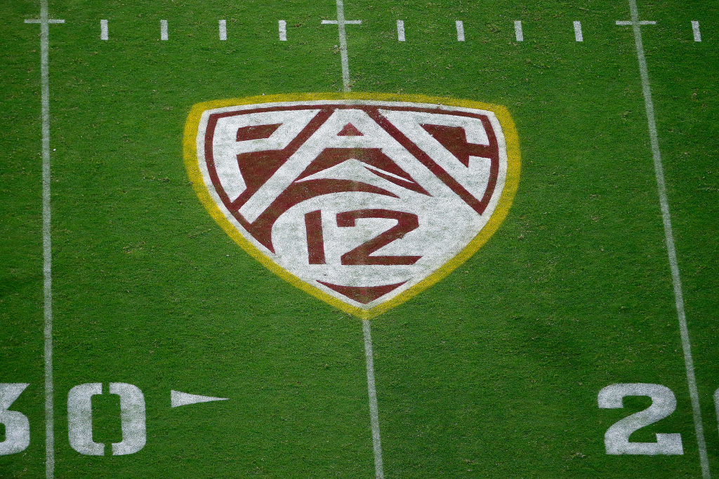 Pac-12 commissioner search: Presidents open to conference
structure “seen in several professional sports leagues” 1