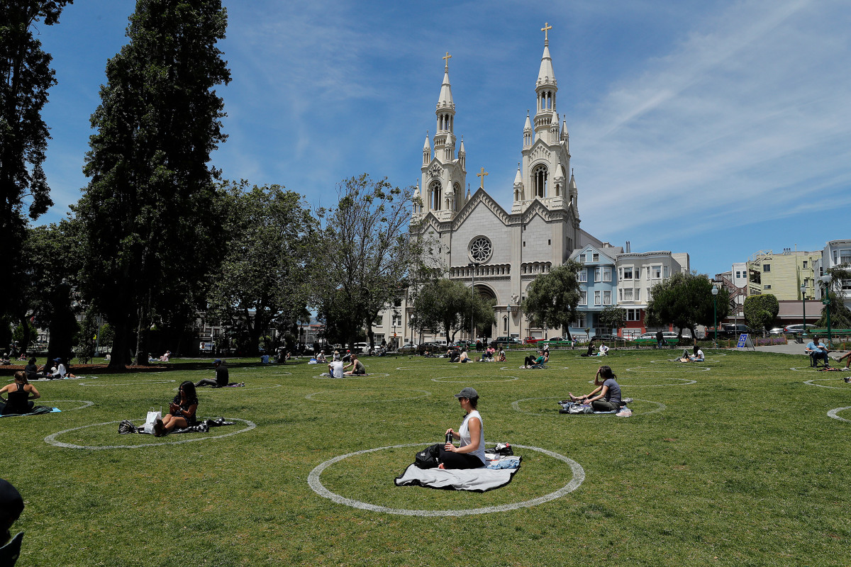 Halted San Francisco church wedding still leads to COVID-19
cases 1
