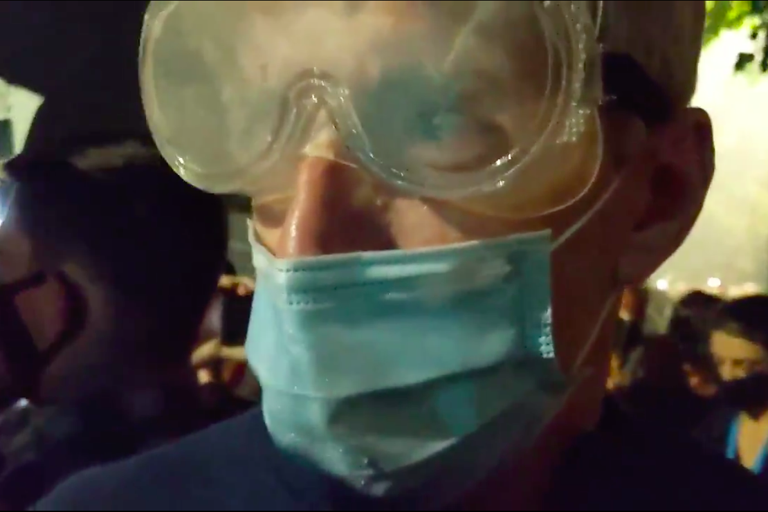 Portland Mayor Says 'I Saw Nothing That Provoked' Use of
Tear Gas ... as Rioters Set Courthouse on Fire 1