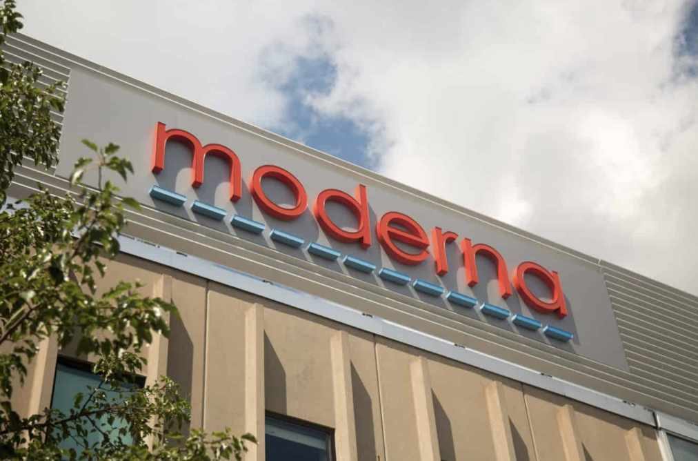 "We Expect Substantial Market Resistance": Wall Street Slams
Moderna's COVID-19 Vaccine Pricing Plan 1