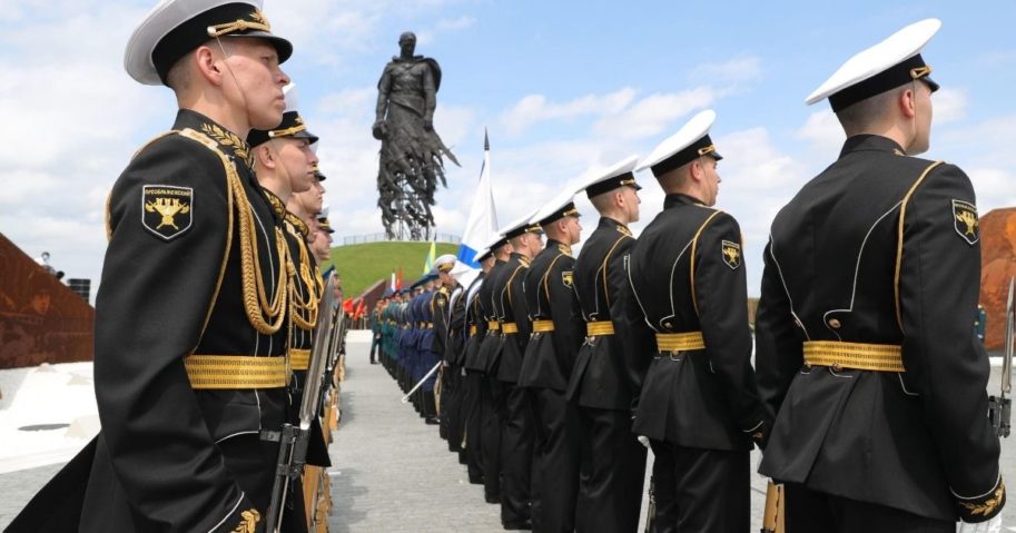 Russia Claims Safe Coronavirus Vaccine Already Given to Some
Troops 1