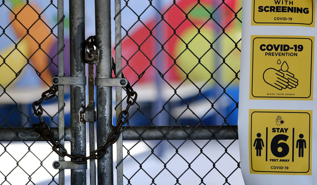 Coronavirus case fatality rate in U.S. declines, sparking
lockdown merit questions 1