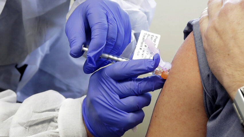 First COVID-19 vaccine tested in U.S. poised for final
testing 1