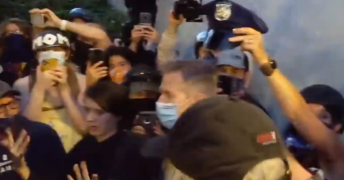 WATCH: Portland Mayor Ted Wheeler SHAMED By Leftist Mob
After Appearing at Protest 1