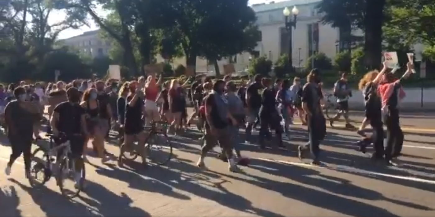 BLM Protests Turn Anti-Semitic as Protesters Chant ‘Israel
Kills Children!’ 1