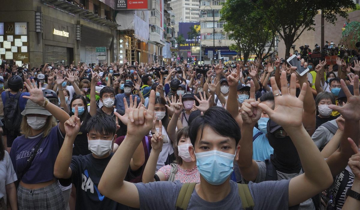 UN rules that countries may place restrictions on protests
during a public health emergency 1