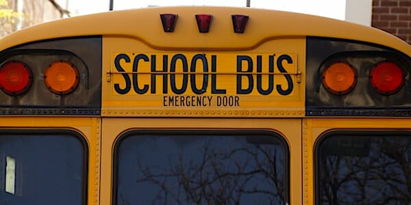 Seattle-area schools tell 2nd graders cops are
racist 1