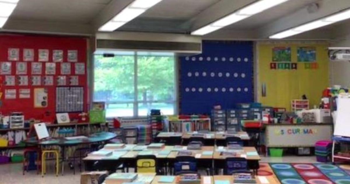 Teachers protest schools reopening amid pandemic 1