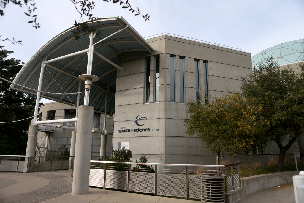 Chabot Space & Science Center will reopen — in June
2021 1