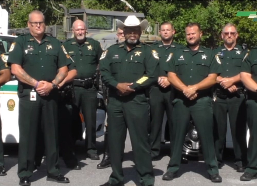 Florida Sheriff Says He’ll Deputize Legal Gun Owners To Stop
Riots If He Has To 1