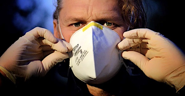 Miami forms police unit to hunt down, impose $500 fine on
those not wearing masks 1