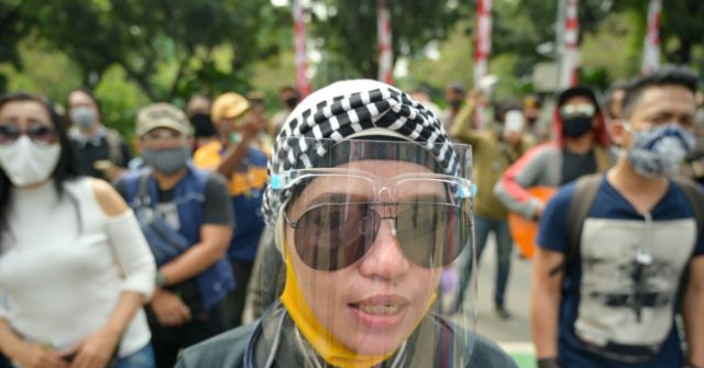 Indonesian Military Center Records 1,000+ Coronavirus
Cases 1