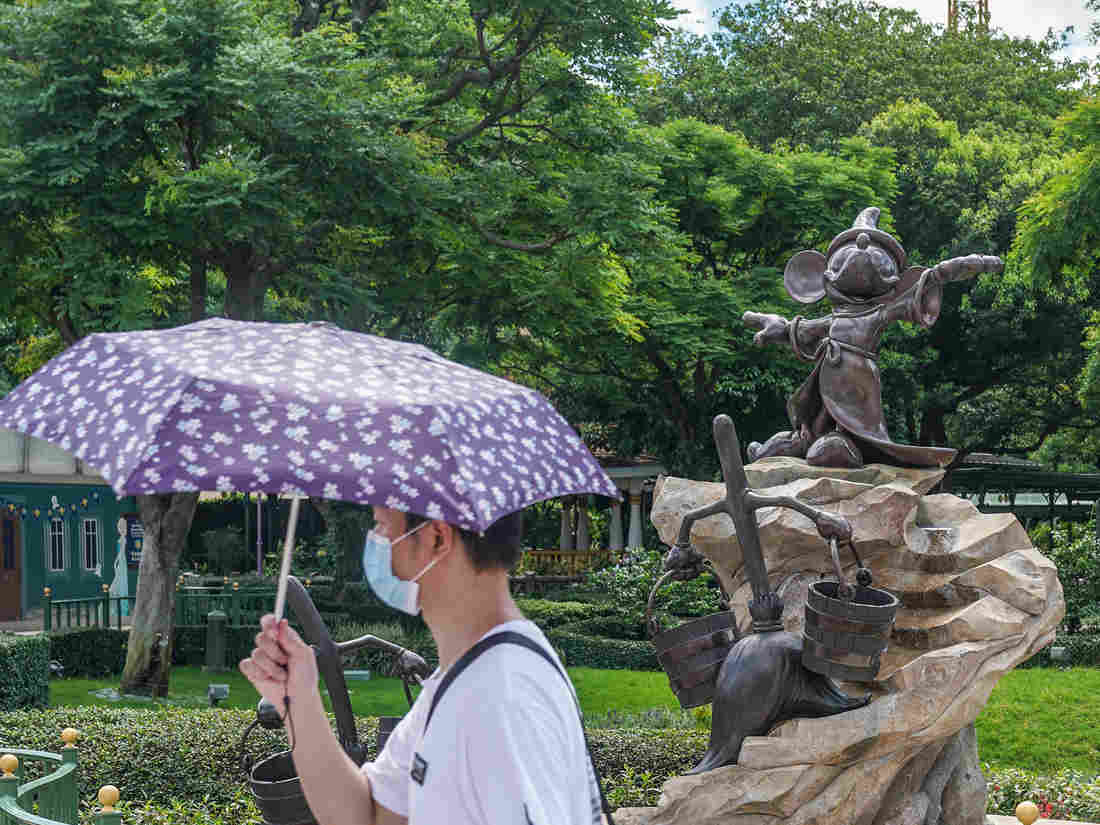 Hong Kong Disneyland Closes Due To Coronavirus 1