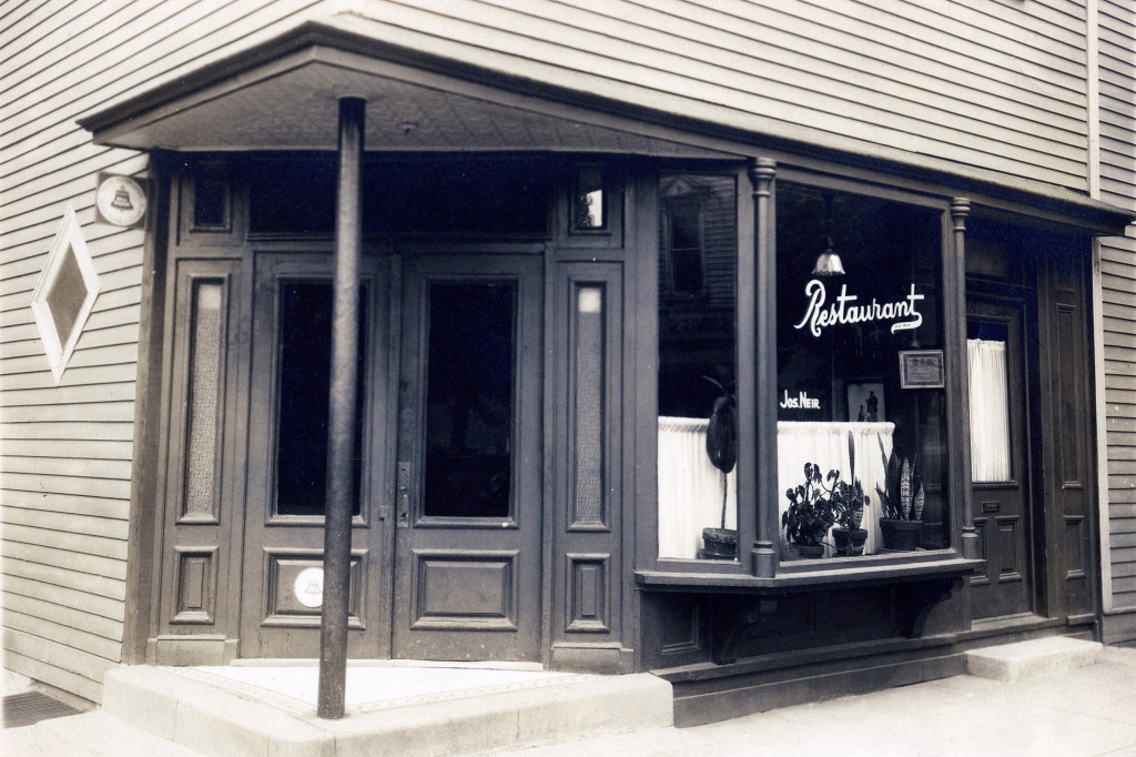 190-year-old NYC bar Neir’s Tavern survives COVID-19 1