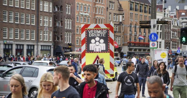 'Effectiveness Unproven': Dutch Lawmaker Advises Against
Wearing Masks 1