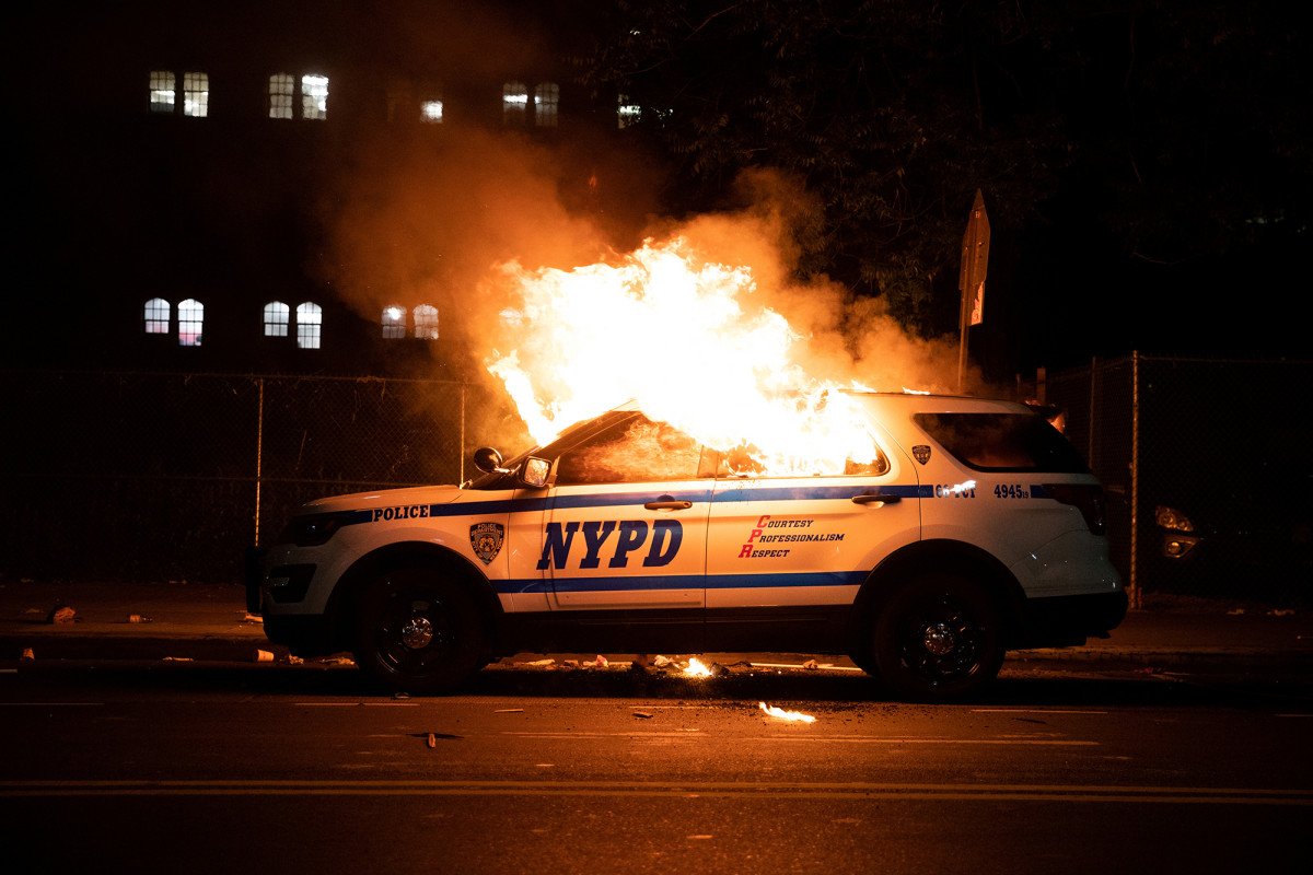 Protesters have caused nearly $1M in damages to NYPD
vehicles, sources say 1