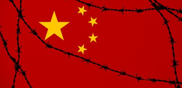 Anti-communist protesters heckle staff as they abandon
Chinese consulate in Houston 1 Anti-communist protesters heckle staff as they abandon
Chinese consulate in Houston 1