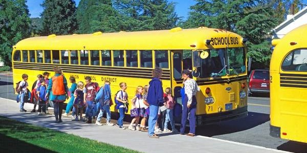 Major teachers union votes against returning to schools,
thwarting reopening plan 1