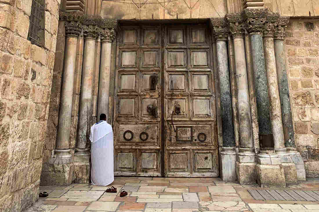 In Jerusalem's Old City, The Devout Adjust To Worship In The
Coronavirus Era 1 In Jerusalem's Old City, The Devout Adjust To Worship In The
Coronavirus Era 1