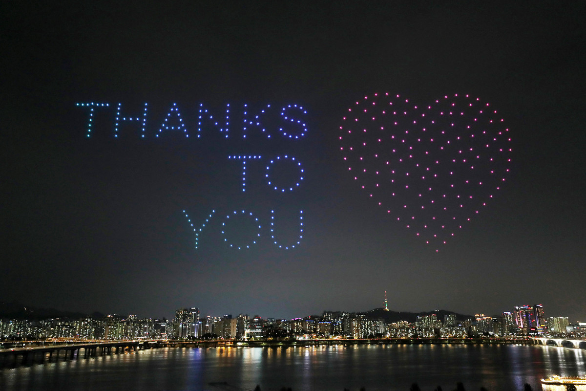 South Korea uses drones to thank frontline workers amid
COVID-19 1
