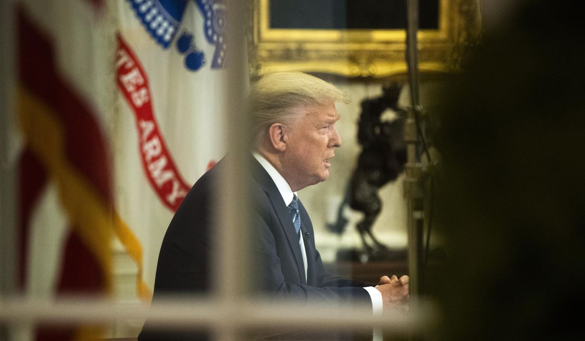 In the open: White House advisers tussle over virus
response 1