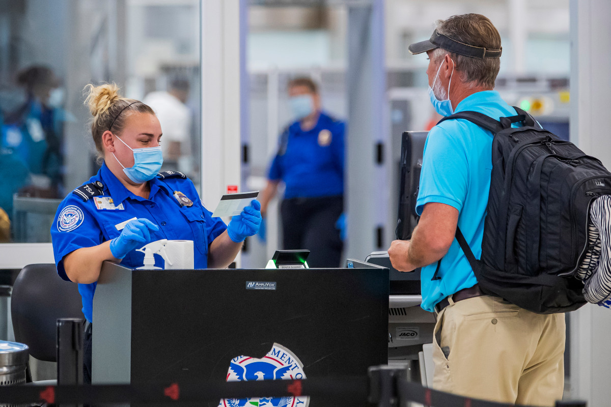 TSA improves COVID-19 safety precautions after whistleblower
complaint 1
