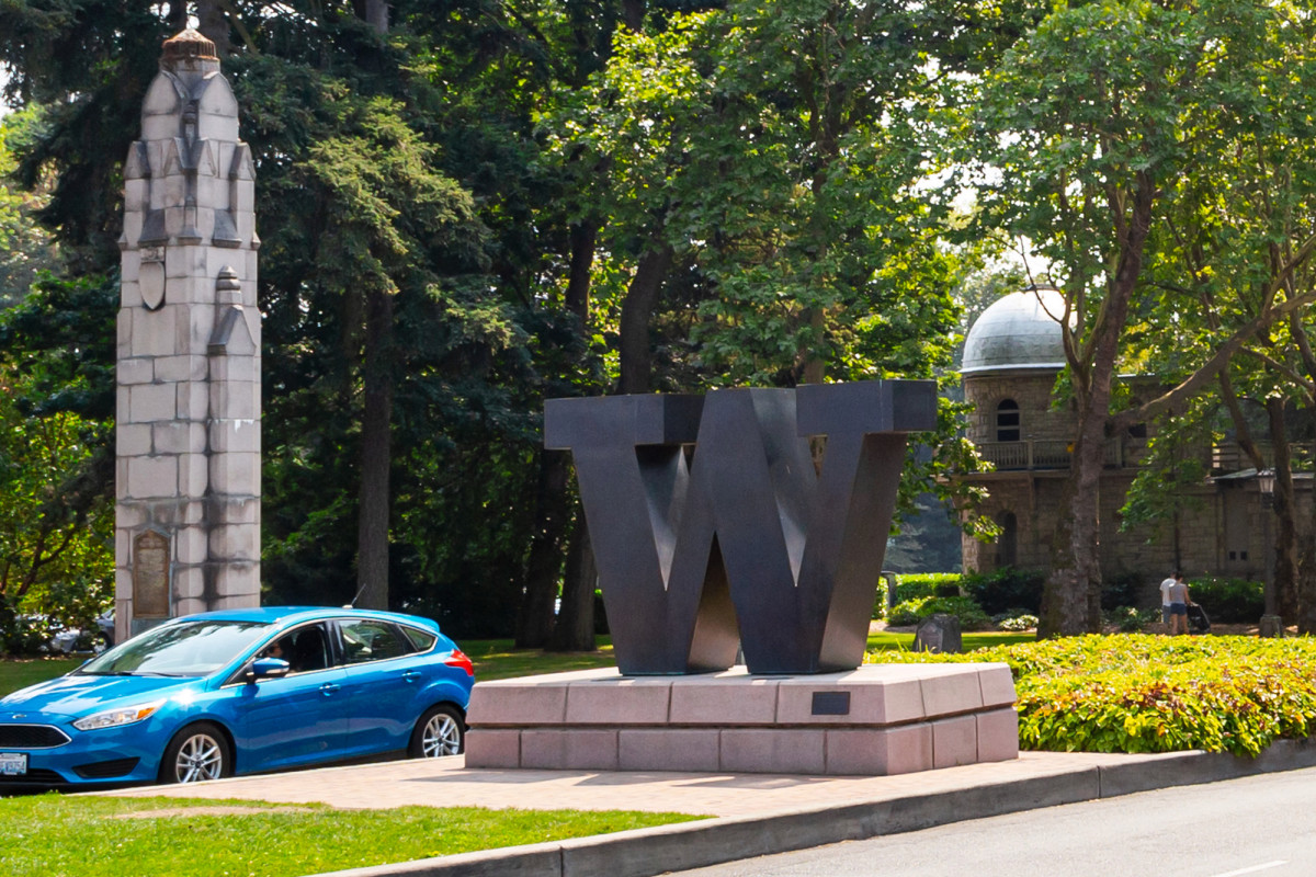 Frat house outbreak leaves 93 infected with coronavirus at
University of Washington 1